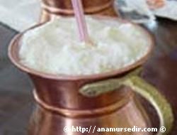 SICAKLARDA EN YARARLI ��ECEK: AYRAN