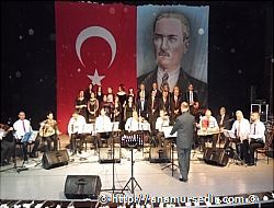 �nleyen Na�meler Konseri B�y�k �lgi G�rd�